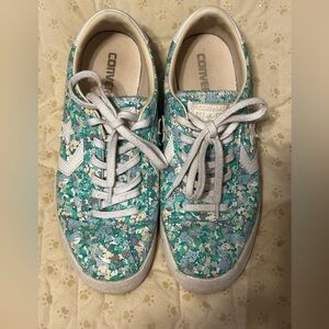 Converse Breakpoint floral print size 8